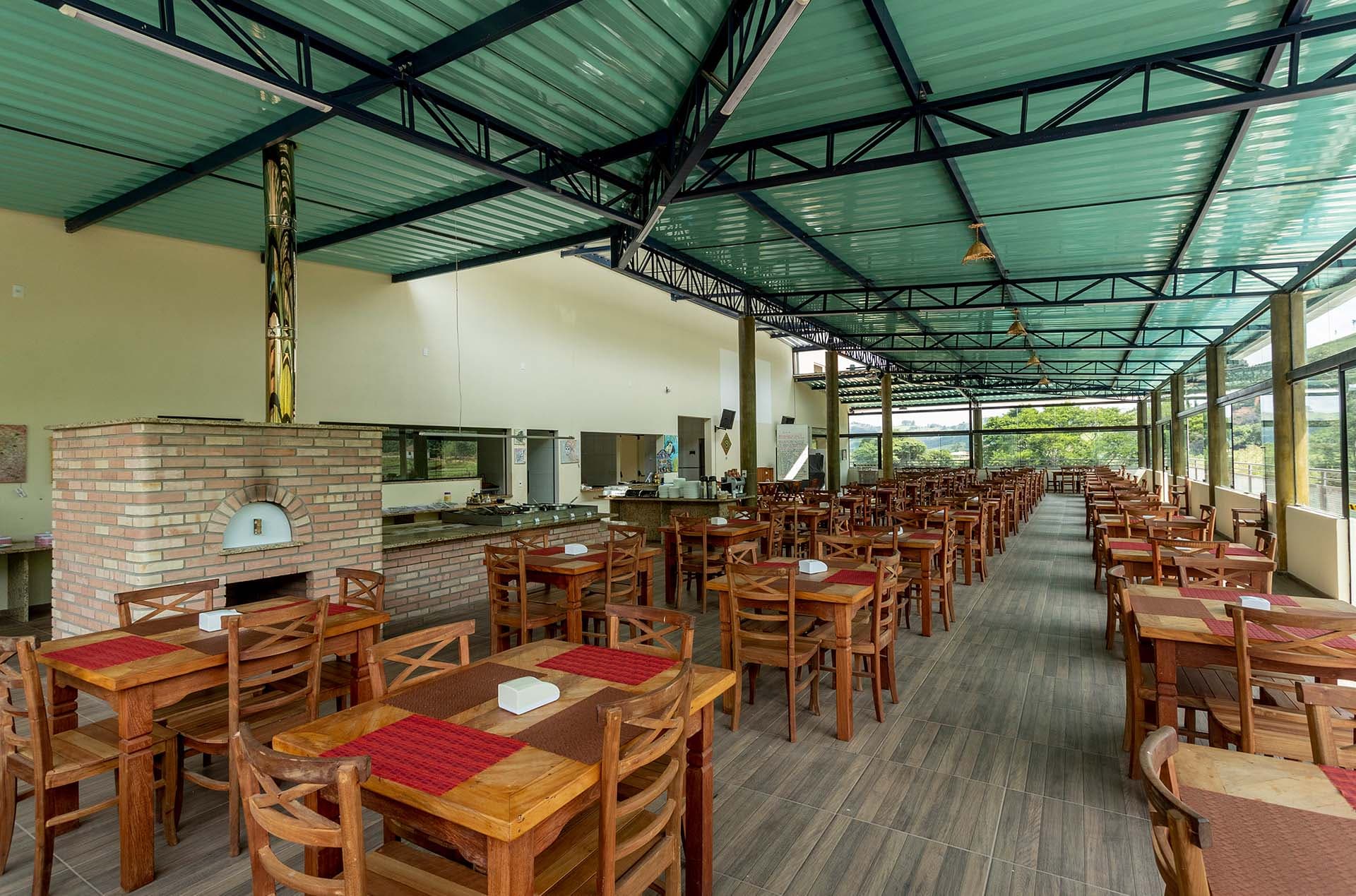 Restaurante panorâmico · Terra dos Sonhos